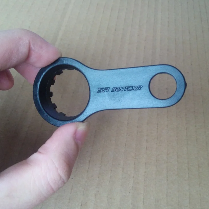 sr suntour xcm crankset removal