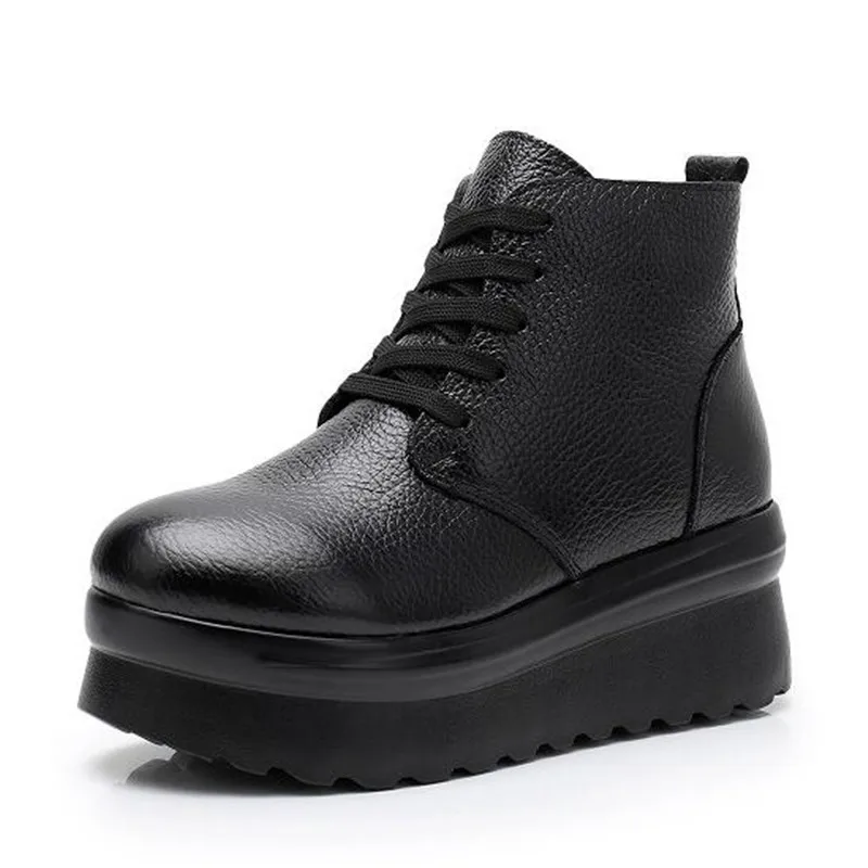 2022 New Autumn and Winter Boots Light Non slip Platform Shoes Wedges