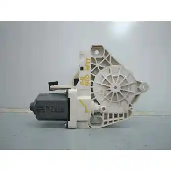 

8K0959812 WINDOW MOTOR FRONT RIGHT SKODA YETI