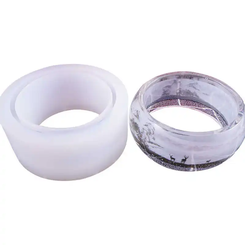 10962836514_1635312530