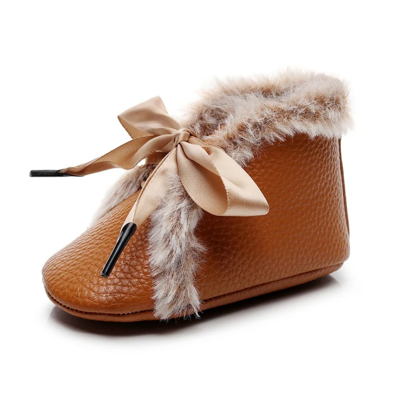 Рисунок 3 - Зимняя теплая кожаная обувь для новорожденных