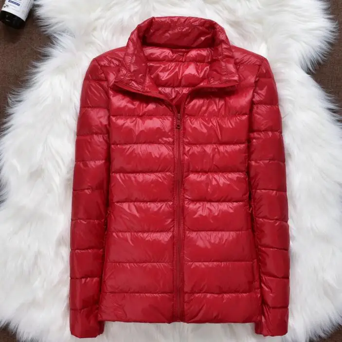 Весна плюс размер 4XL женский пуховик зимний ультра легкий 90% белый пуховик Короткая куртка-пуховик с капюшоном женская теплая парка - Цвет: Red