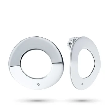 

Silver pouches with diamond п06с031924