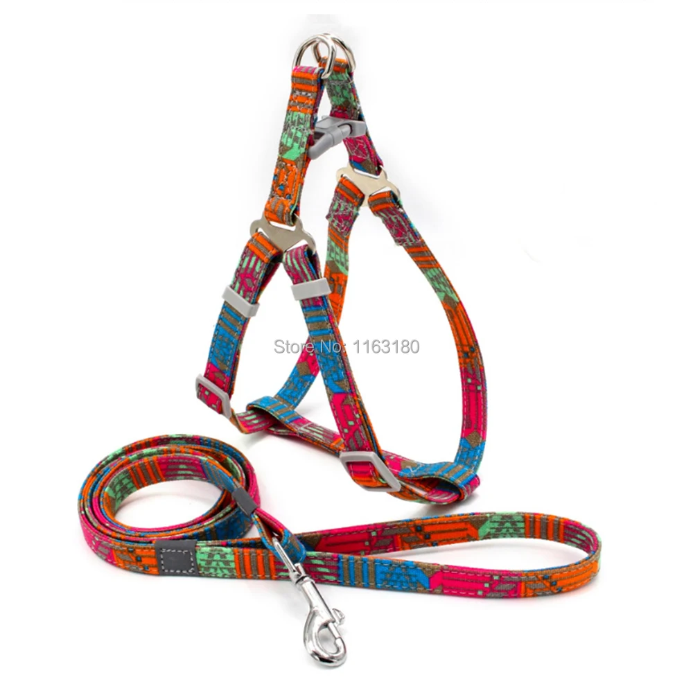 

12 pcs/lot 1.2m Dog Harness Set Dog Leash Size Adjustable Canvas Print Harness Dogs Leashes Dog Supplies