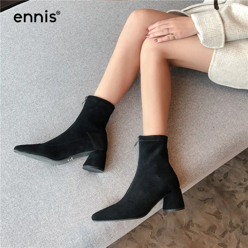 ENNIS/ г., дизайнерские эластичные сапоги на молнии, передний багажник женское из микрофибры ботильоны с острым носком на не сужающемся книзу массивном каблуке Осенняя обувь новинка, A9155