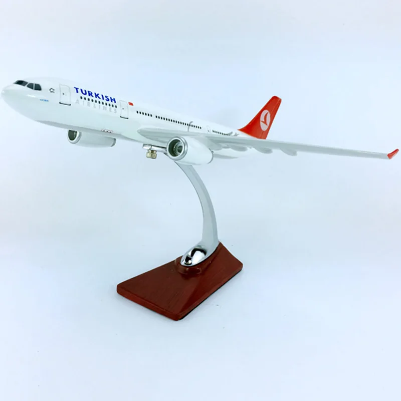 47 см Airbus A330-200 модель Турецкая Авиакомпания с базовым сплавом самолет коллекционный дисплей Коллекция игрушек дисплей