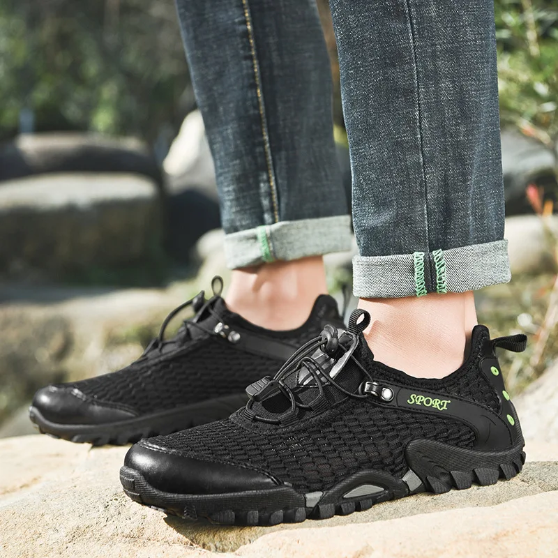 

2019 Summer New Style Hollow out Breathable Sports Footwear Outdoor Sports Casual Shoes Men Shoes Large Size