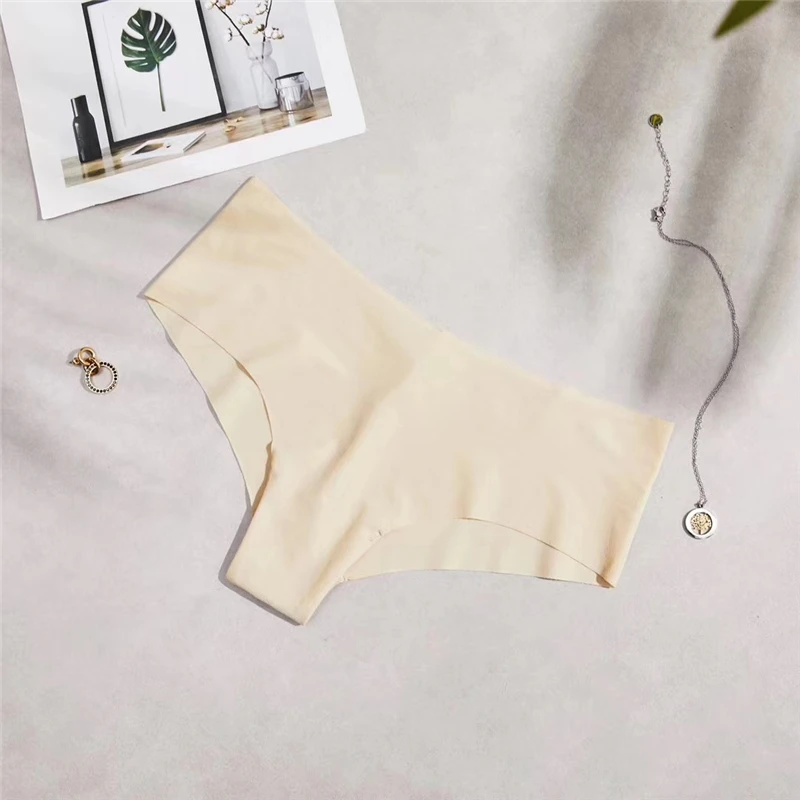 Exclusive new Sexy Seamless Briefs Fashion pink letters printing Women Panties Low Waist Briefs woman Underwear M/L - Цвет: yellow