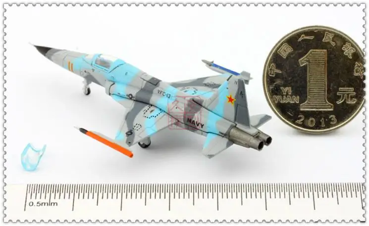 Herpa Wings US F-5 F-5N Tiger II VFC-1" SAINTS" 1/200 литая под давлением модель самолета