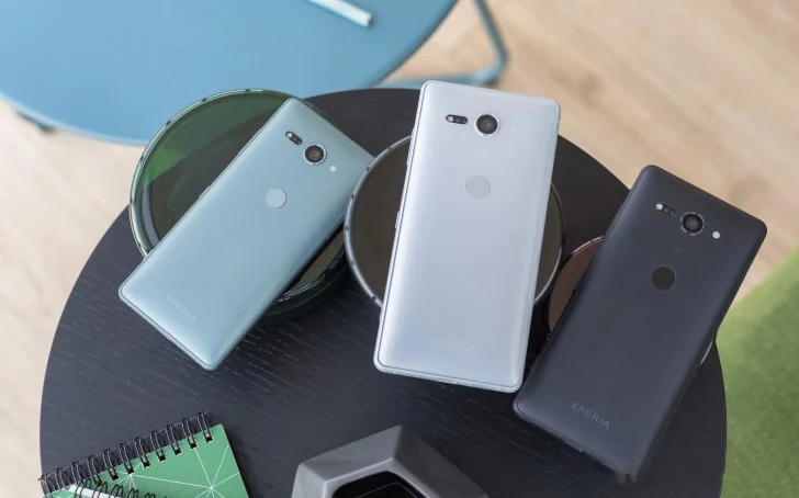 Brand New Original Dual SIM Sony Xperia XZ2 Compact H8324 4GB 64GB Mobile Phone 5" Snapdragon 845 NFC 4G Android Phone