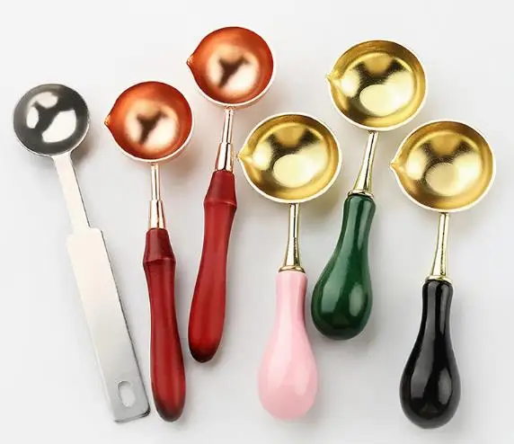 Retro stamp spoons Sealing Wax Furnace Stove Pot Wood Handle Sealing Wax Spoon for Decorative Stamp Craft Gift