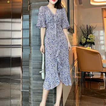 

Runway Bohemian Retro Print Floral Floral V-Neck Bell Sleeve Bow Ruffles Elegant Slim Temperament Dress Good Quality Fashion