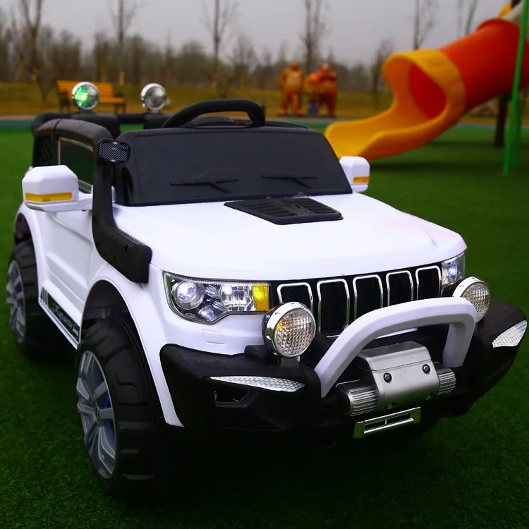 Внедорожный Детский электромобиль, четырехколесный, светящийся, пульт дистанционного управления, качели, внедорожник детский автомобиль - Цвет: White