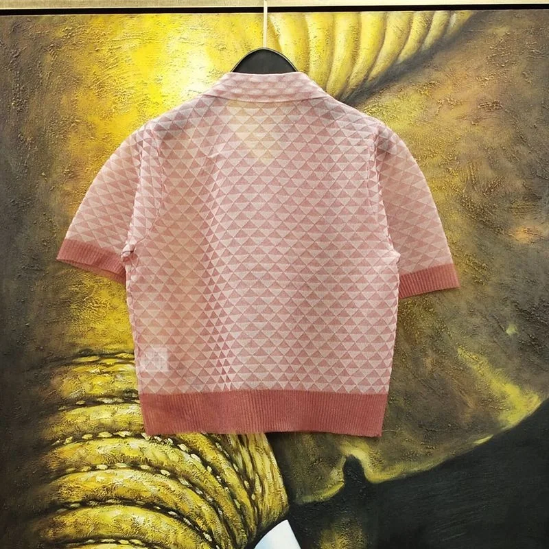 

Женская летняя Милая вязаная розовая футболка, офисные женские элегантные топы с коротким рукавом, модные повседневные укороченные футболки в клетку с оборками