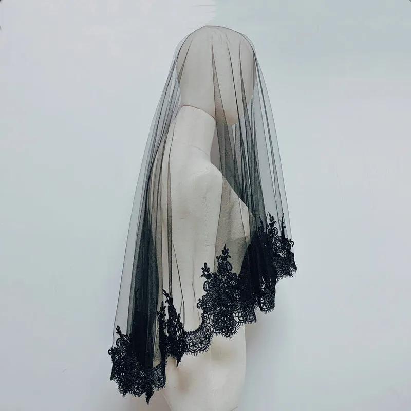 One Layer Lace Edge Black Bridal Veil 1.5*1.5 M Long Wedding Accessories Women Cosplay Bridal Veil