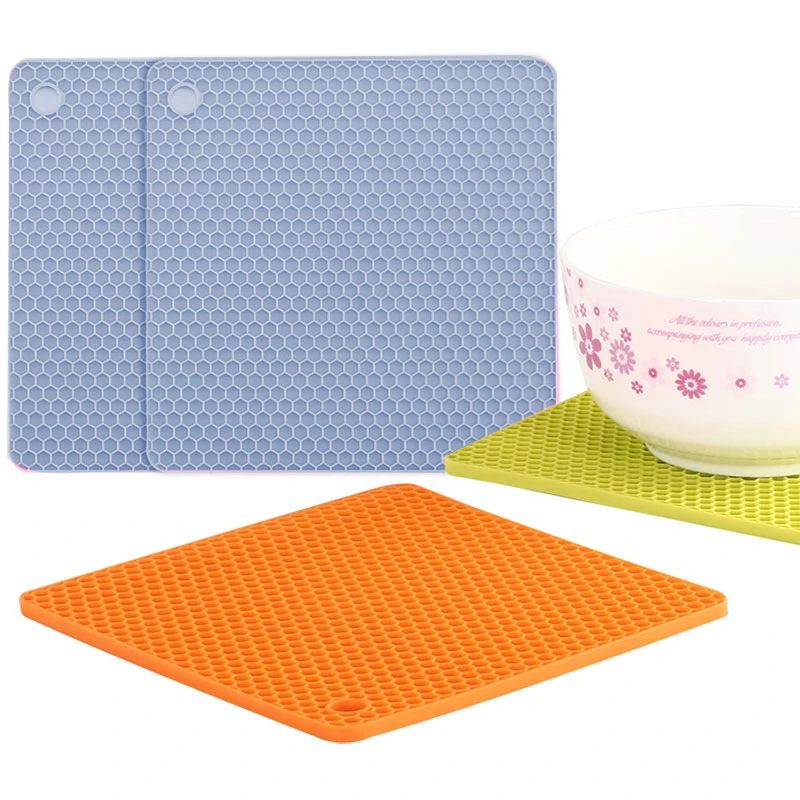 

New Silicone Pot Holder Mat Heat Non-slip Pad For Kitchen Countertop Double-sided Honeycomb Square Thick Silicone Insulation Pad