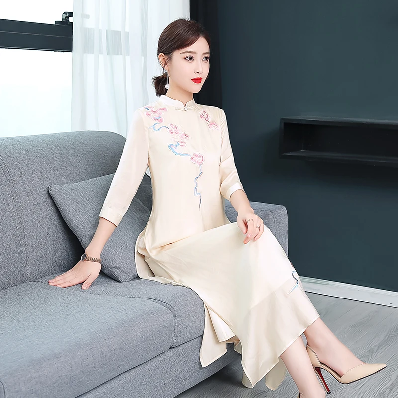 

Large size M-3XL 2019 Summer and autumn Chinese style embroidery new improved cheongsam dress Chinese style art