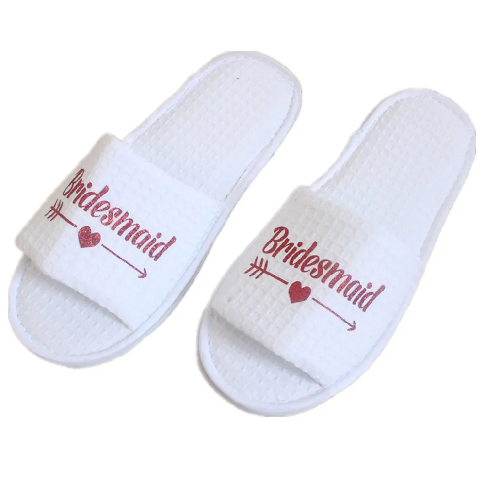 2 玫红色字母 bridesmaid