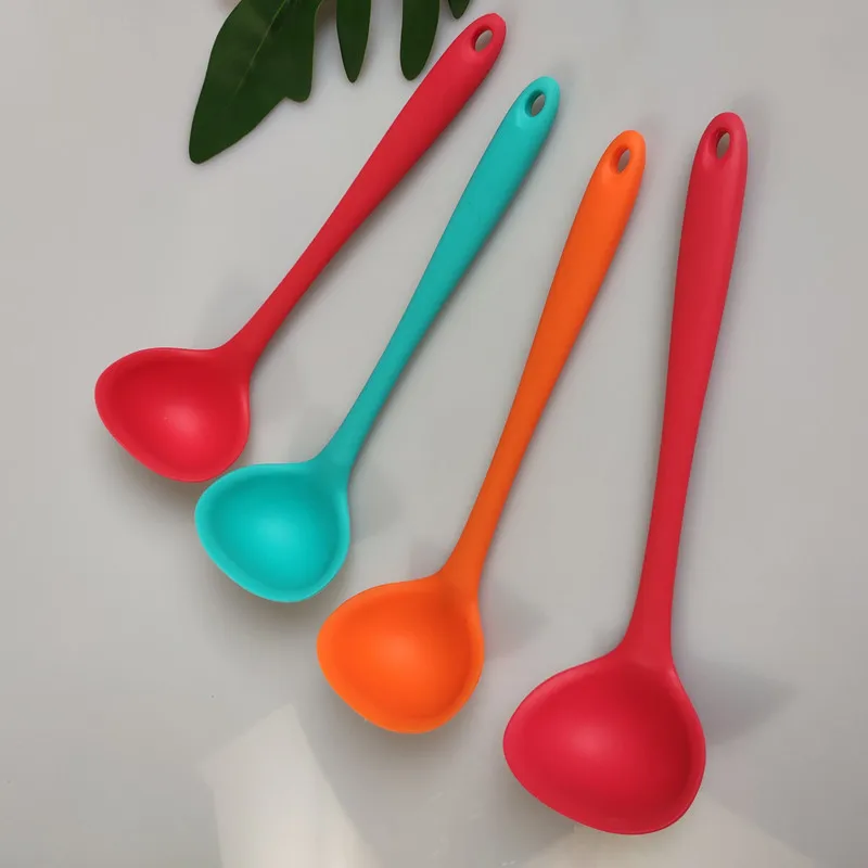 1PC Silicone Ladle Spoon Long Handled Soup Spoon Slightly Curve design Spoons FDA Grade Kitchen Utensils Cooking Tools XB 016