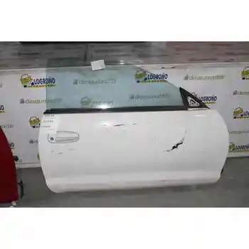 

DOOR LOCK FRONT RIGHT TOYOTA CELICA (T20)