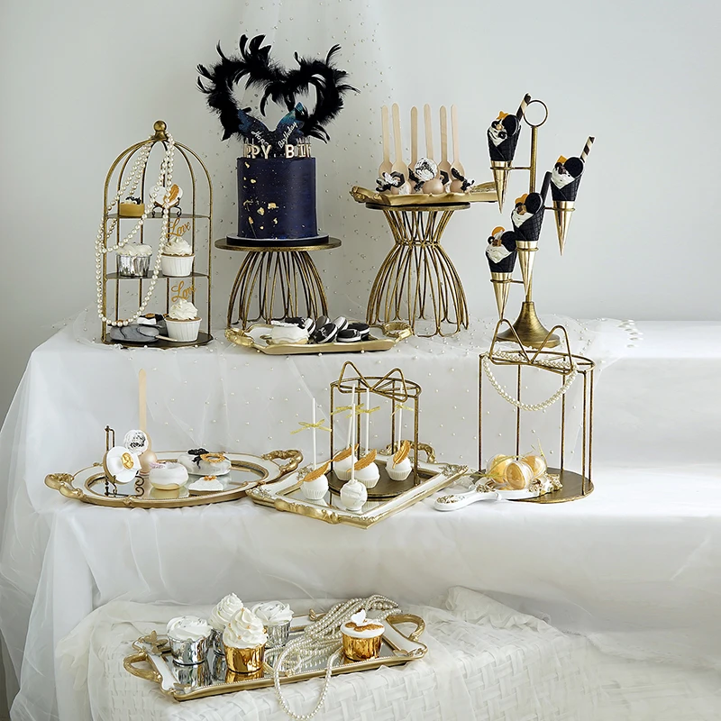 Vintage Glass Resin Tray Skirt Cake Stands Wedding Cake Table Decorating Party Suppliers Dessert Showcase Decorations