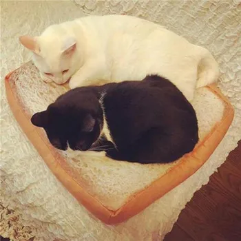 

1pcs Creative Pet Mat Cat Dog Bed Washable Cushion Pillow Bread Toast Mattress 40cm