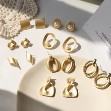 AOMU Новые Корейские панк простые геометрические скрабы с круглым узлом матовые металлические золотые подарочные серьги-гвоздики для женщин и девушек вечерние ювелирные изделия