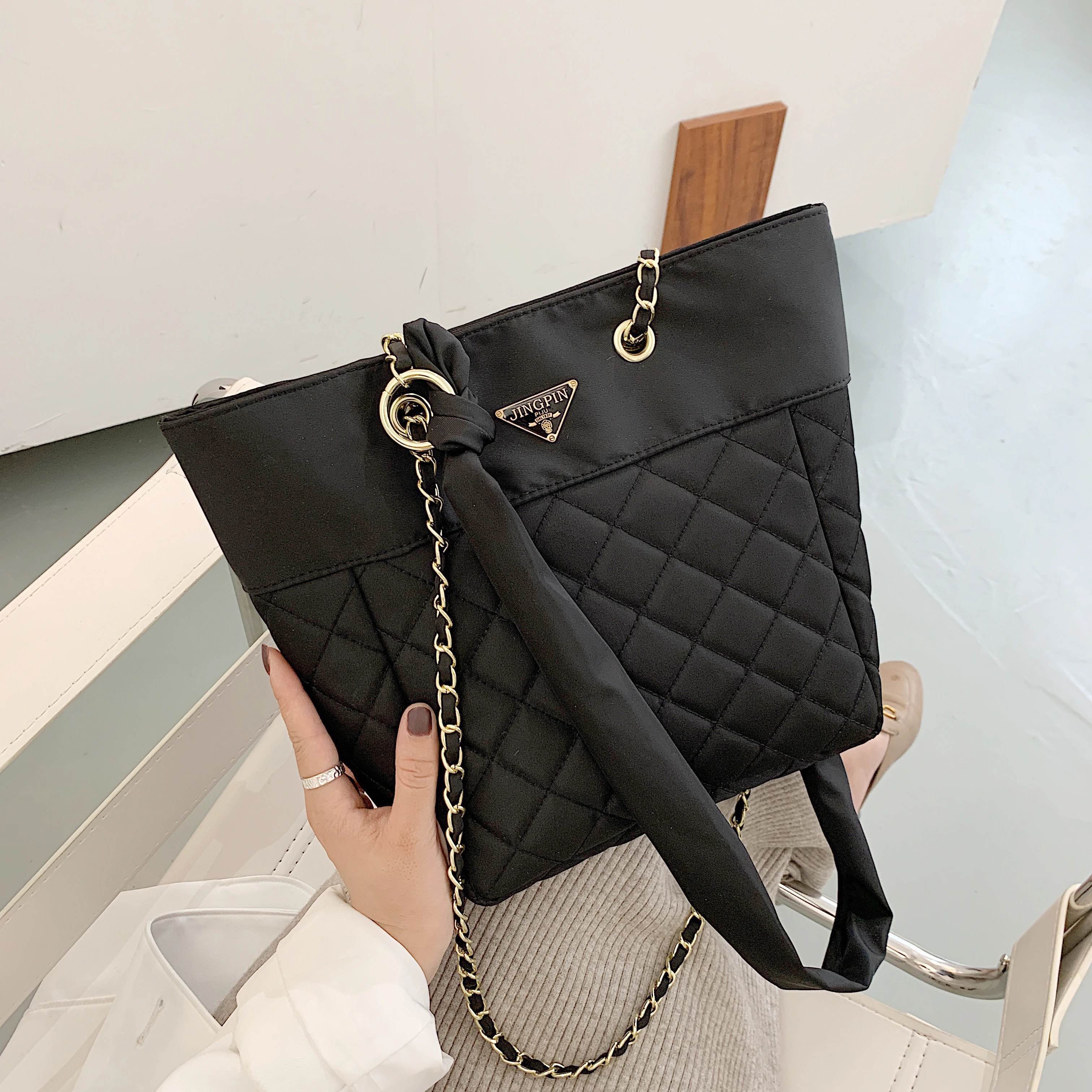 

Women Bag High Capacity PU Leather Shoulder Bags For Women 2020 Simple Large Crossbody Bags Women's Travel Trending Handbag Sac