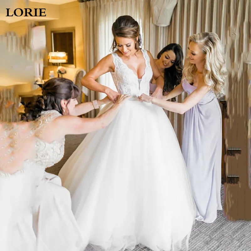 

LORIE Princess Wedding Dress 2019 V Neck Appliqued Lace Puff Tulle Boho Wedding Bride Dresses With Crystal Sash
