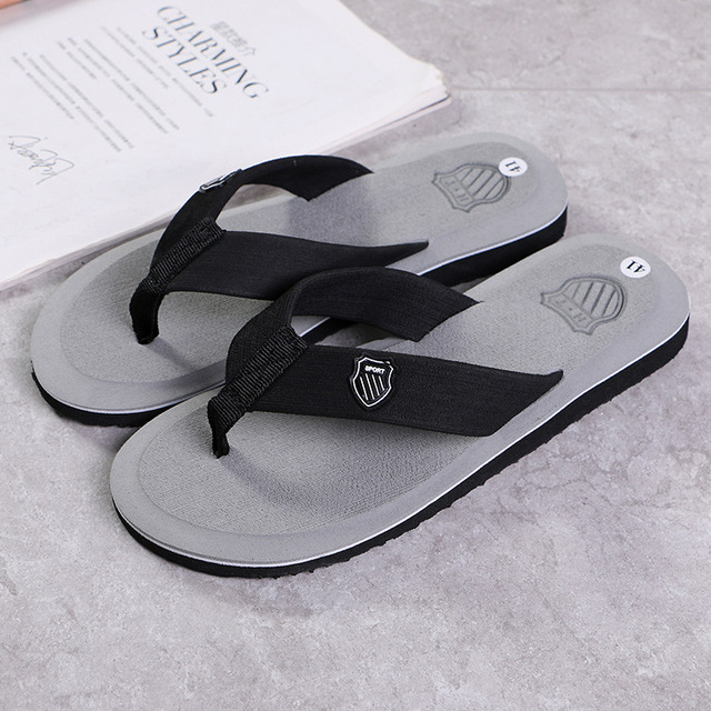 Summer Flip Flops Beach Sandals Anti-slip Casual Flat Shoes High Quality Slippers