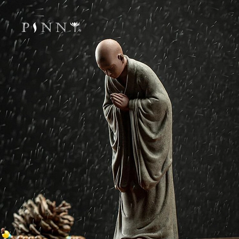 

PINNY Ncient Painted Pottery Wishing Monk Statue Ceramic Crafts Decorative Home Decoration Accessories Modern