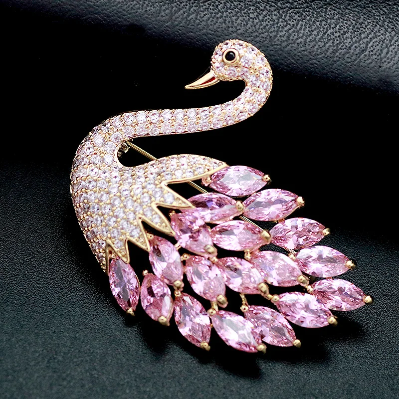 

Elegant Swan Brooch for Women High Quality White Austrian Crystal Animal Brooches Pins For Party Gifts Fashion Banquet Corsage