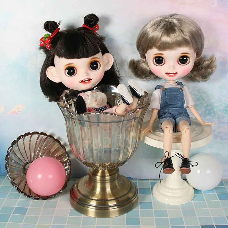 Blyth doll white skin joint body Black and Gray hair Carved lips Smile Matte face
