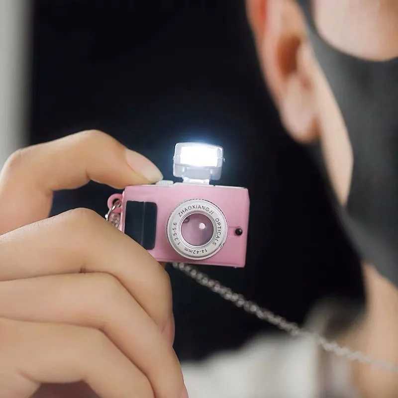 

Mini Camera Necklace Black Pink Flash Sound Click Retro Toy Decoration Boy Girl Props Christmas Easter