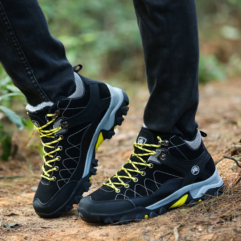 JUNJARM New Men Boots Winter With Fur Warm Snow Boots Men Winter Boots Work Shoes Men Footwear Fashion Rubber Ankle Shoes