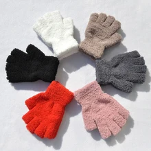 

Men Women Gloves Coral Fleece Fingerless Gloves 1 Pairs Half-fingers Gloves Solid Color Couple Mittens Comfort Soft Furry Plush