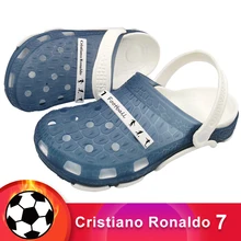 С изображением Криштиану Роналду футбольный мужские сандалии; Сабо; Мягкая Повседневная Массажная обувь; Buty Sandalias Croks Sandales Homme Erkek Ayakkabi