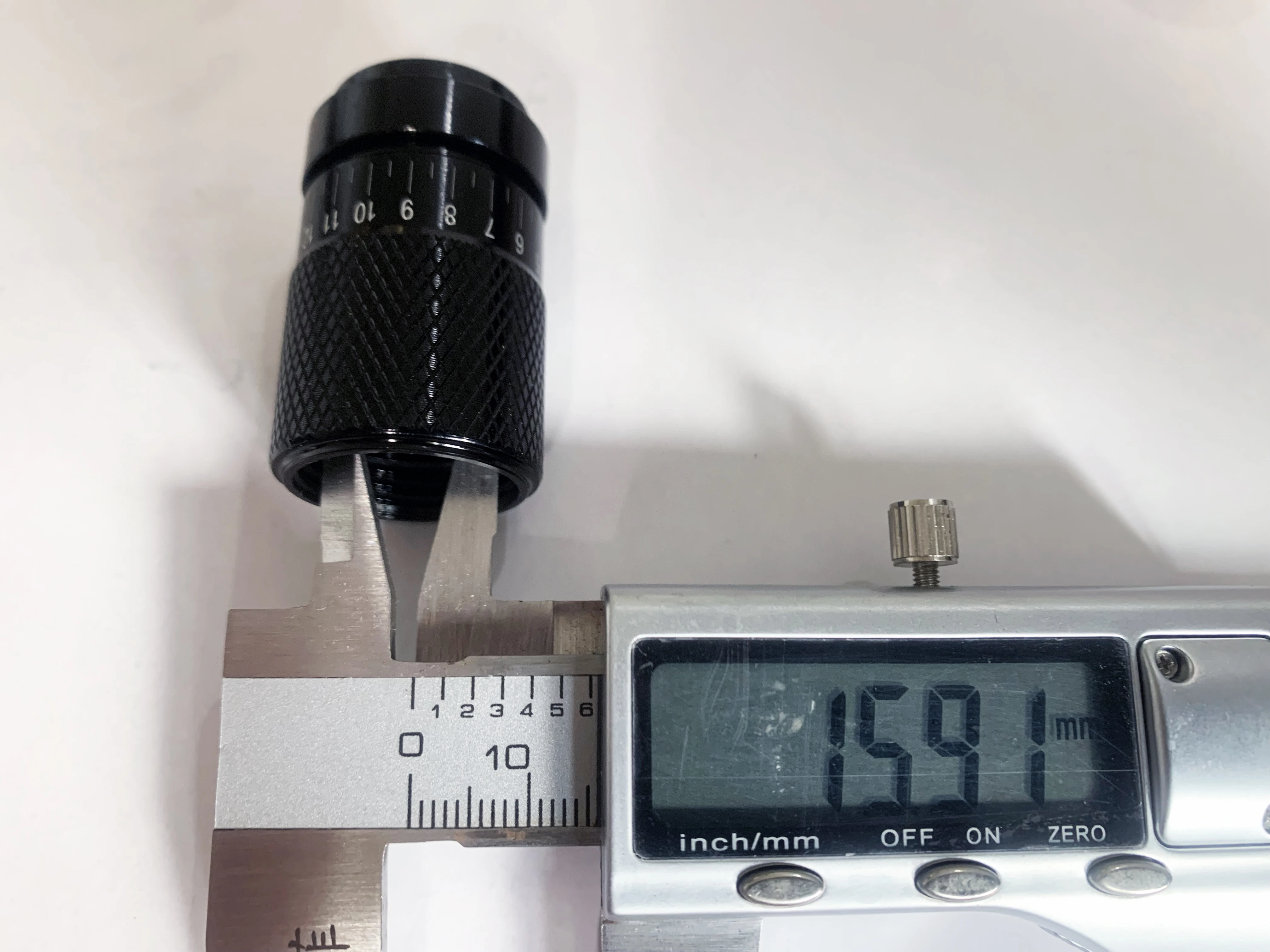 Shan Bao ���� �ܵ��� Ư�� ���Ϸ�Ʈ �˷�̴� �ձ�, �׼����� ��ü ��Ʈ