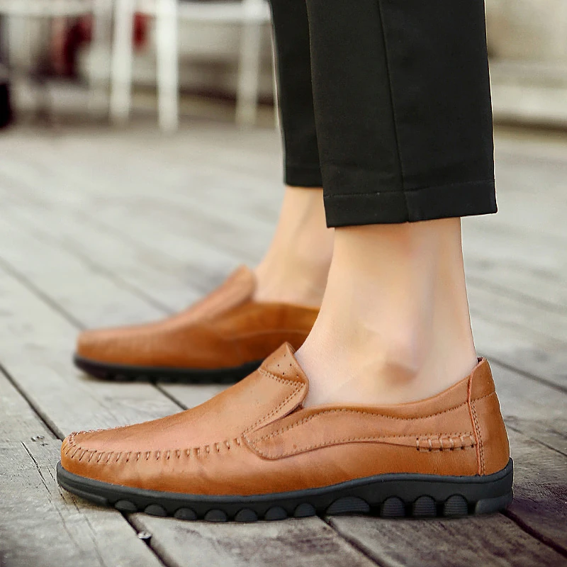 Британский стиль мужская кожаная обувь модные мягкие кожаные мужские лоферы Винтаж Для мужчин Мокасины, обувь для вождения Мужская без шнурков Лоферы HC-513