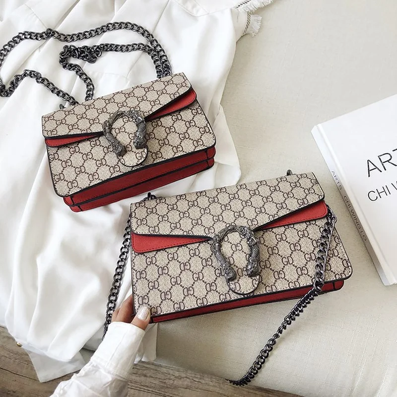 

Famous Brand Designer Women Chain Shoulder Bag Letter Printed Lock Flap Messenger Bag Luxury Large Crossbody Bag Quality Handbag