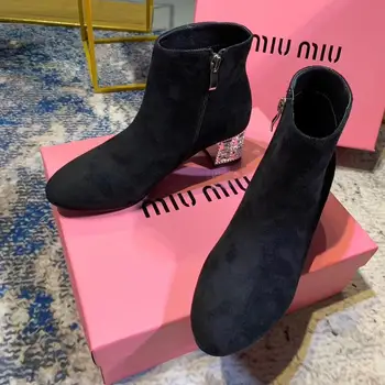 

2019 new shoeszo86