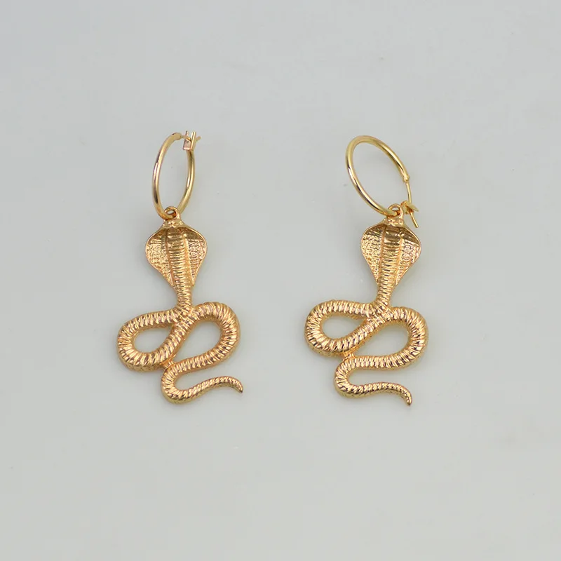 15856762322_677324503