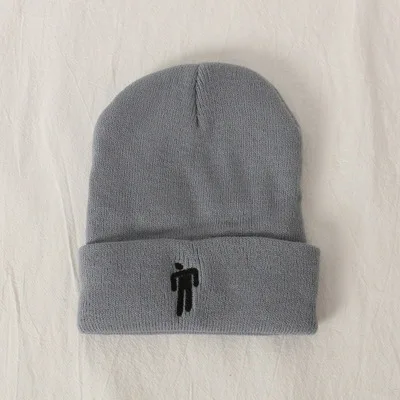 light gray Billie Eilish Beanie 20 цветов вязаная зимняя шапка однотонный хип-хоп трикотажный свитер шляпа костюм капитана аксессуар подарки теплая зима - Цвет: light gray