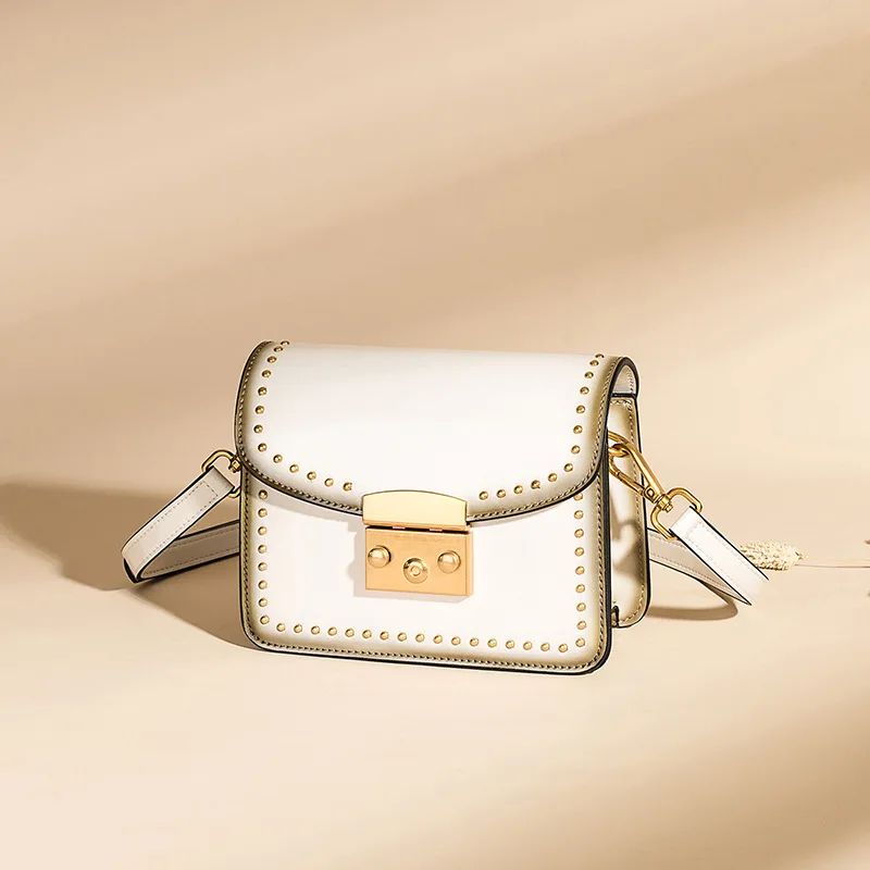 

Bag Women's 2019 Summer Square Sling Bag Cowhide Retro Messenger Bag Lock Bag WOMEN'S Leather Bags 3072