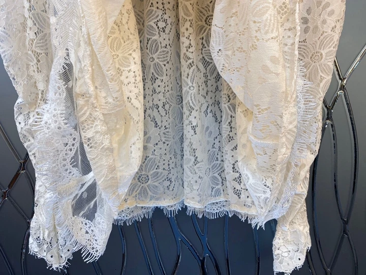 autumn Early new women's wear small stand collar lace embroidery stitching long-sleeved jacket 1008