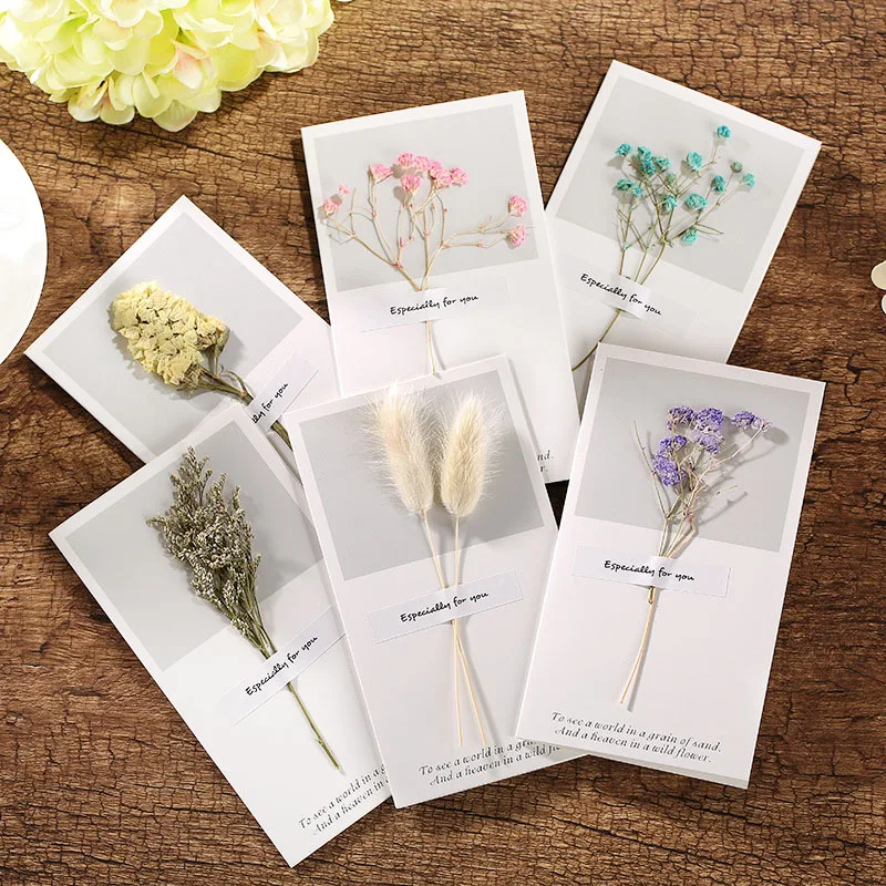

1set Nature Dried Flowers Paper Card Folding Blank Rustic Gypsophila Greeting Cards Gift for Scrapbooking
