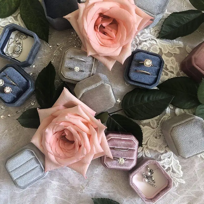 

Velvet Double Ring Box Octagon Wedding Ceremony Ring Box with Detachable Lid