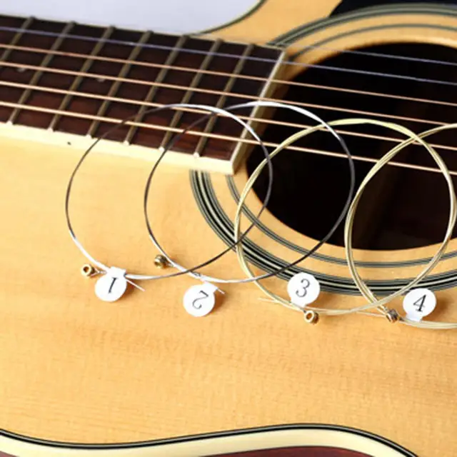 Lot de 6 jeux de cordes de guitare acoustique en acier pour guitares  acoustiques (2 ensembles en laiton, 2 ensembles en cuivre rouge, 2  ensembles