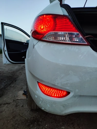 Для hyundai Accent/Verna/Solaris 2008- для Brio задний бампер отражатель тормозной светильник светодиодный автомобильный Предупреждение льный задний светильник стоп-сигнал