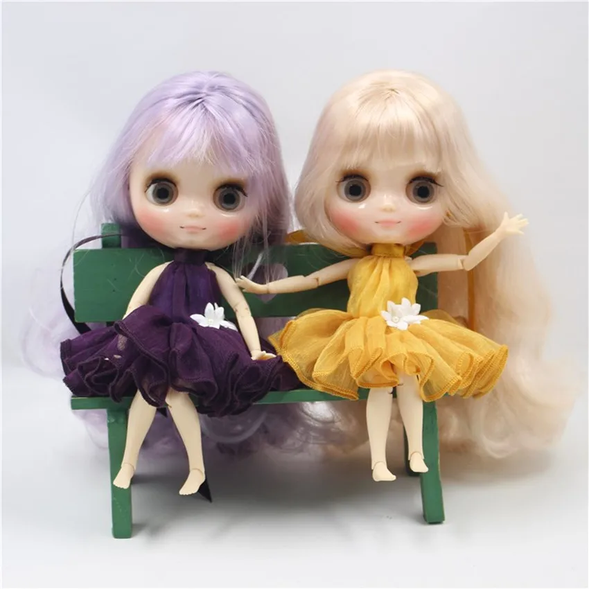Средний Blyth 1/8 кукла, матовое/гладкое лицо, обнаженный 20 Объединенный корпус, вьющиеся волосы, 20 см Специальное предложение Подарочная игрушка BJD в продаже по низкой цене